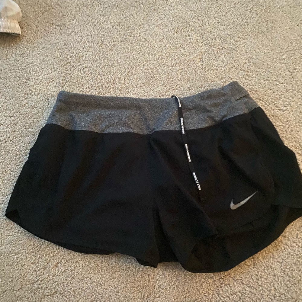 black nike running shorts